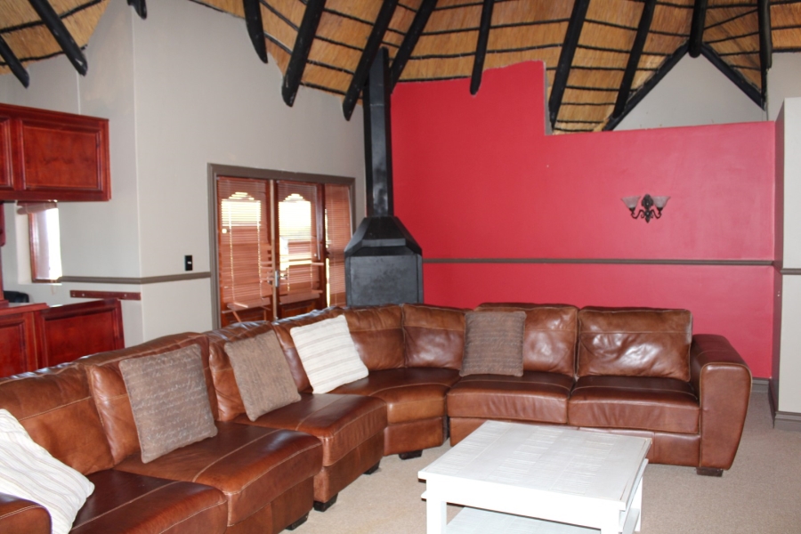 5 Bedroom Property for Sale in Bathurst Eastern Cape
